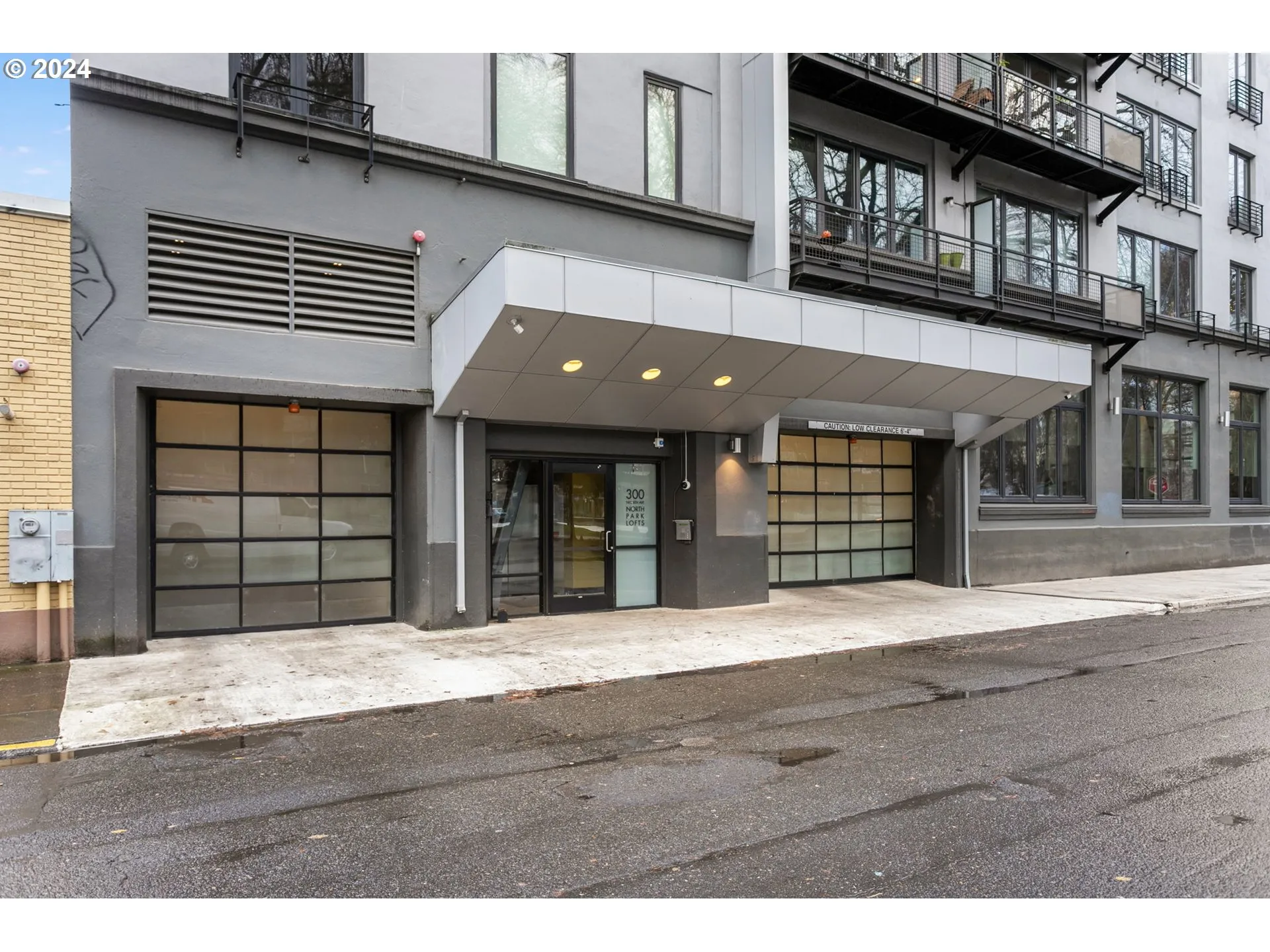Garage