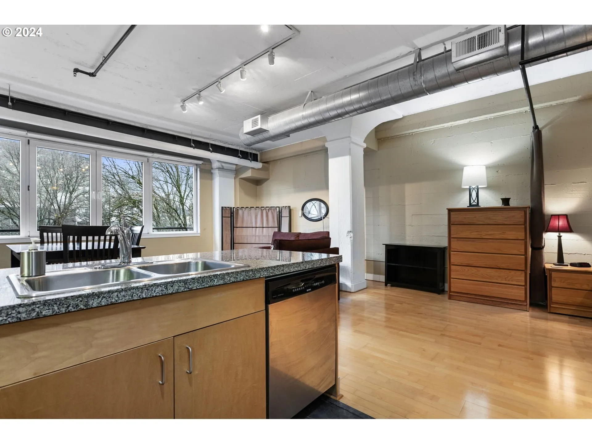 Kitchen/Family Room