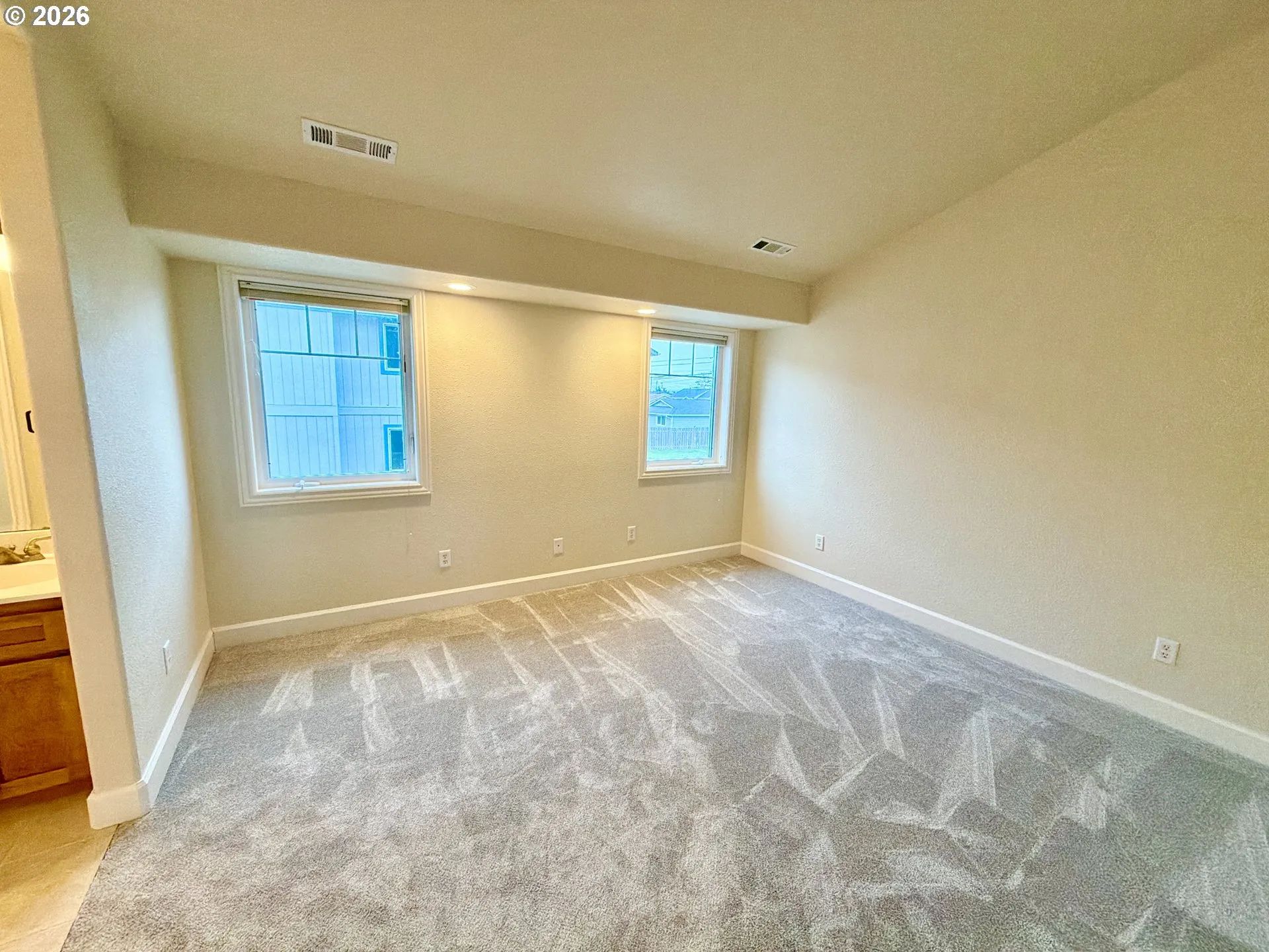 Bedroom, Owner's Suite-Upper