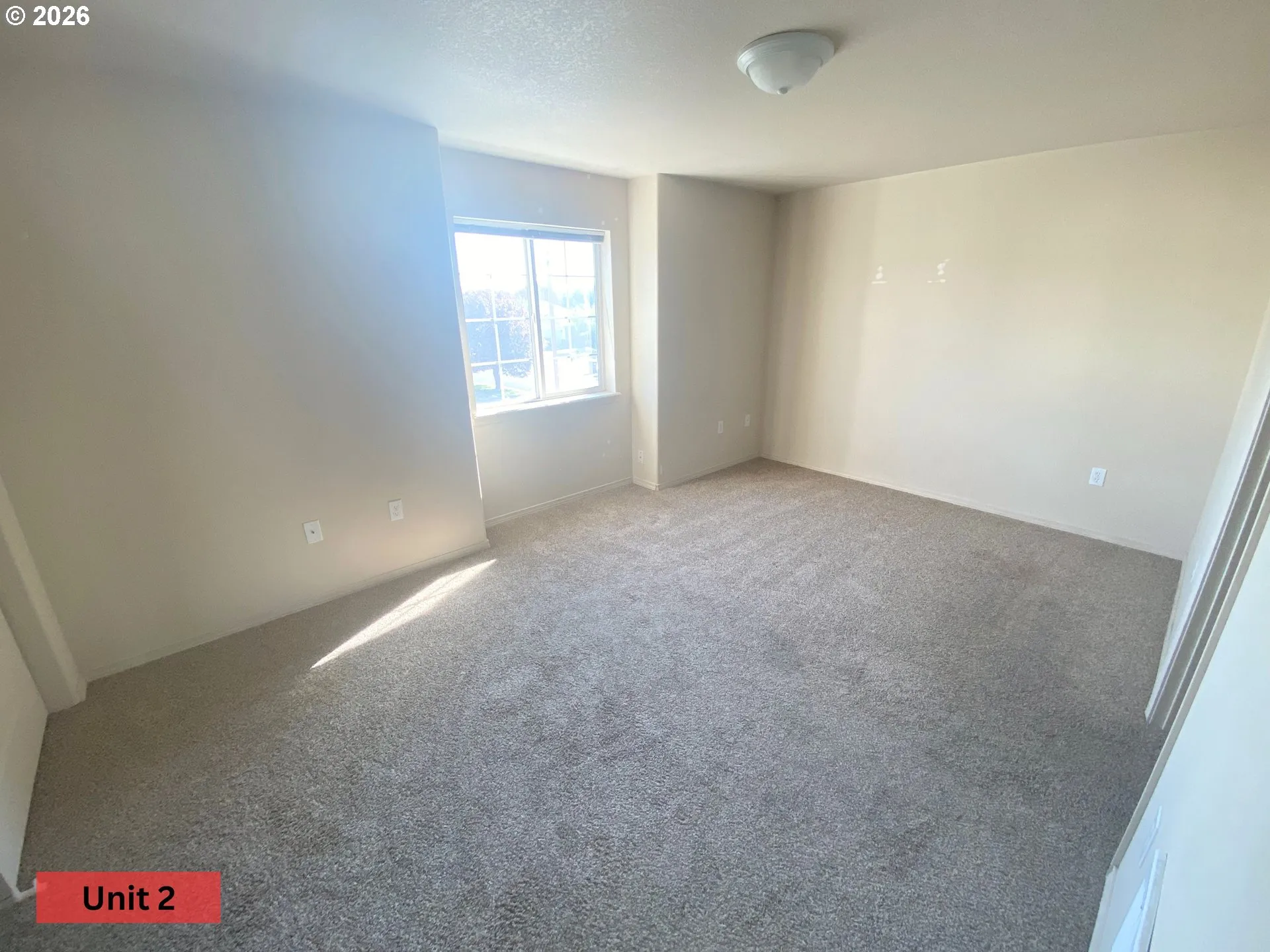 Bedroom, Primary-Upper