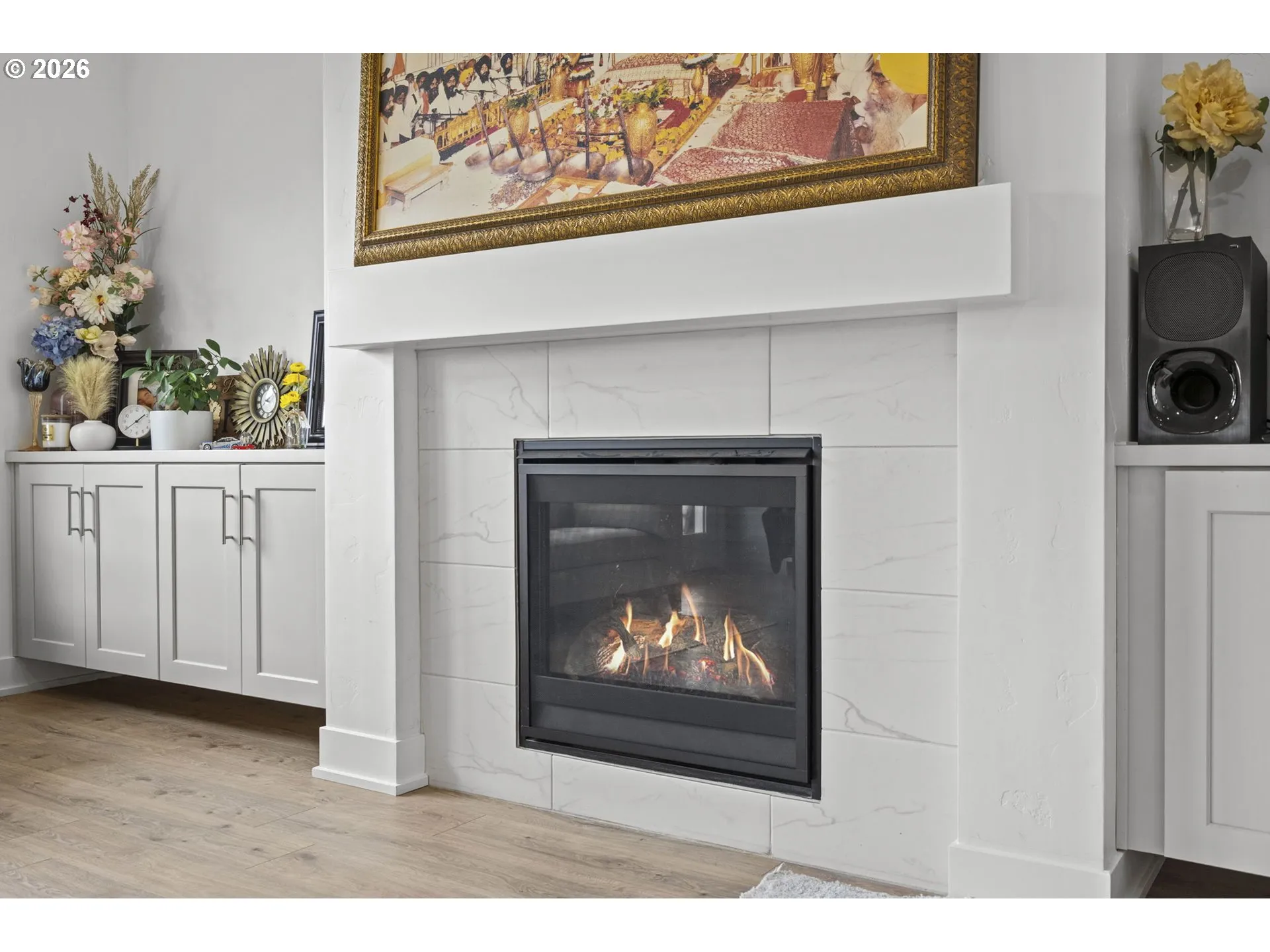 Living Room-Fireplace