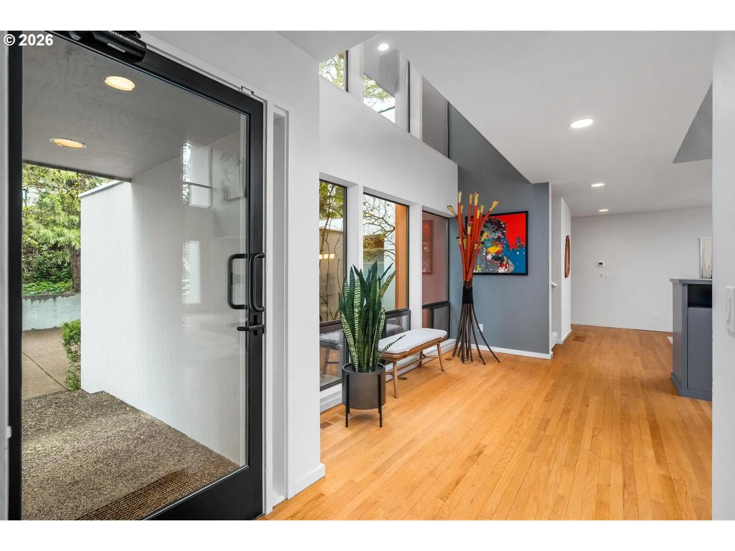 Entrance/Foyer