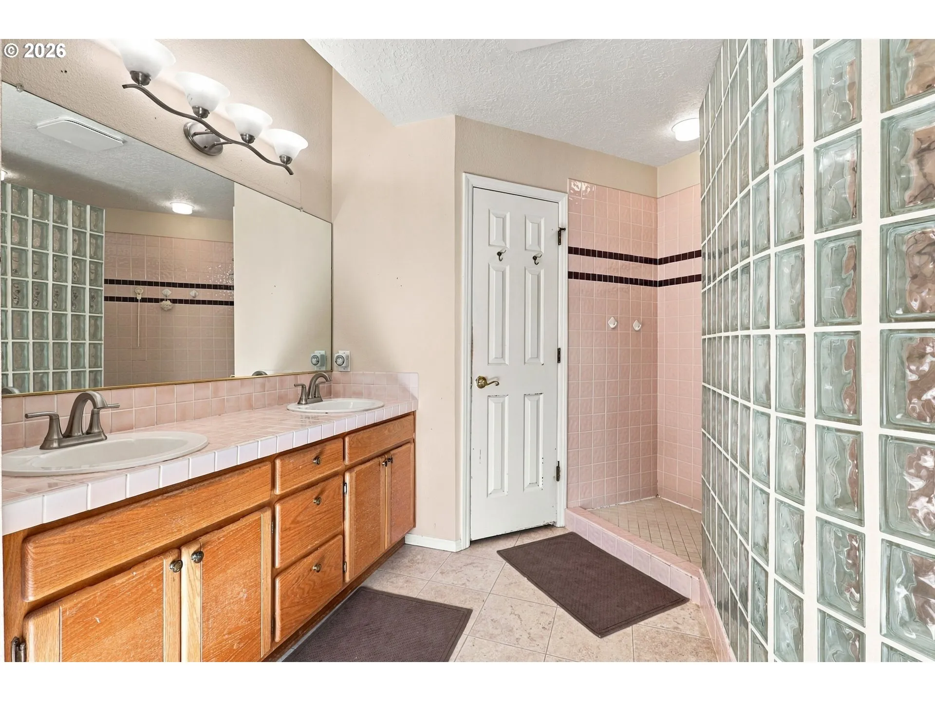 Primary Bedroom-Attached Bathroom