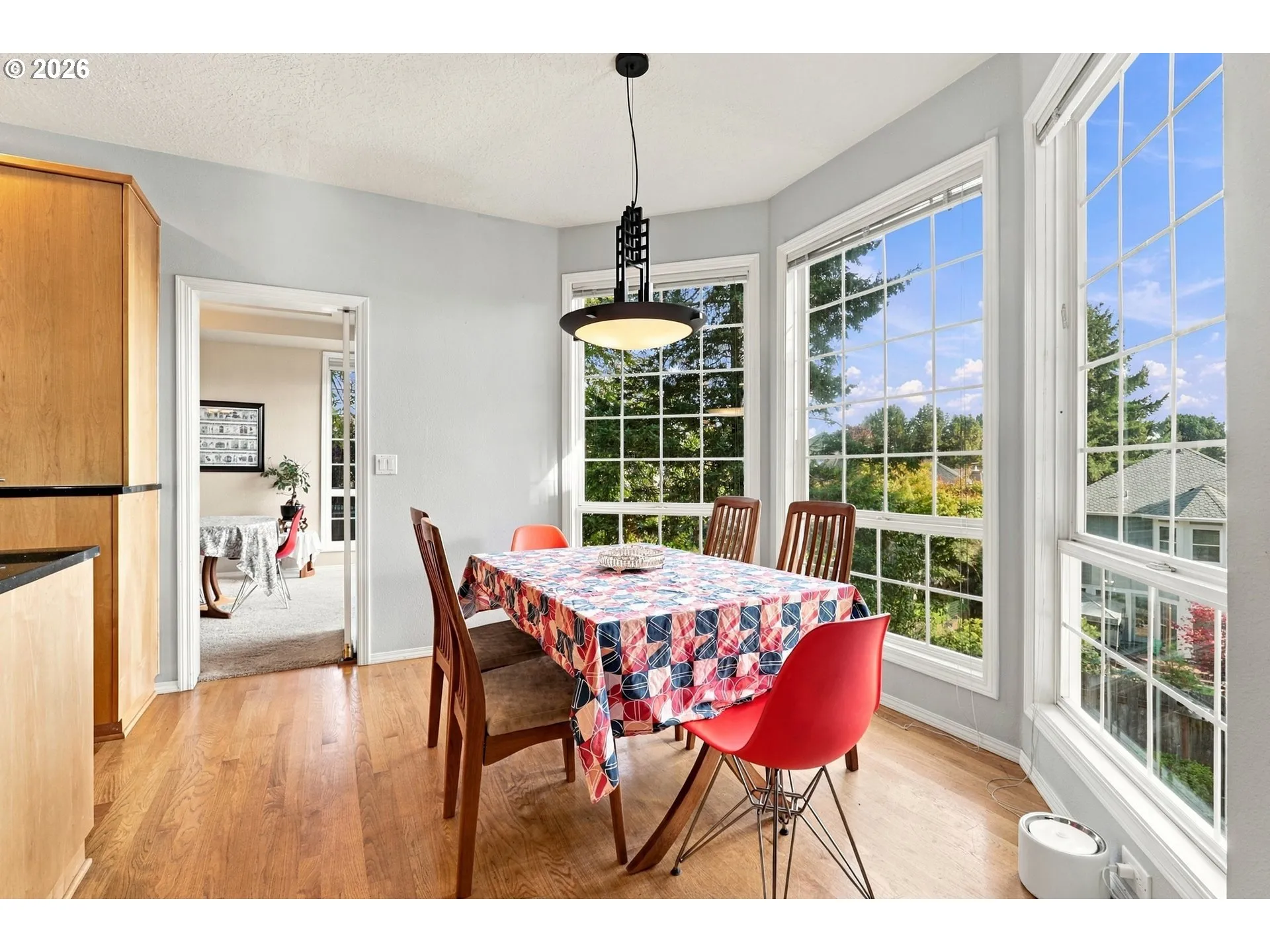 Kitchen/Nook-Eating Area