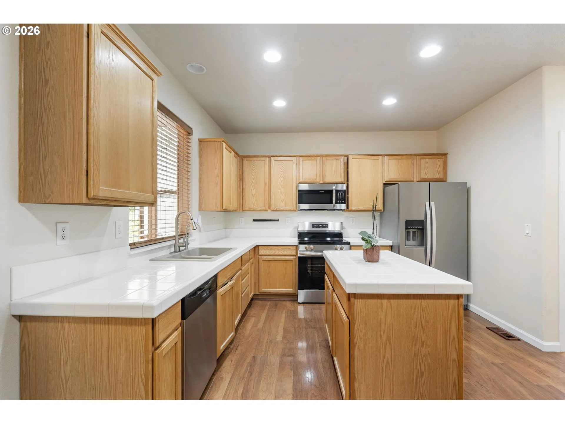 Kitchen-Island