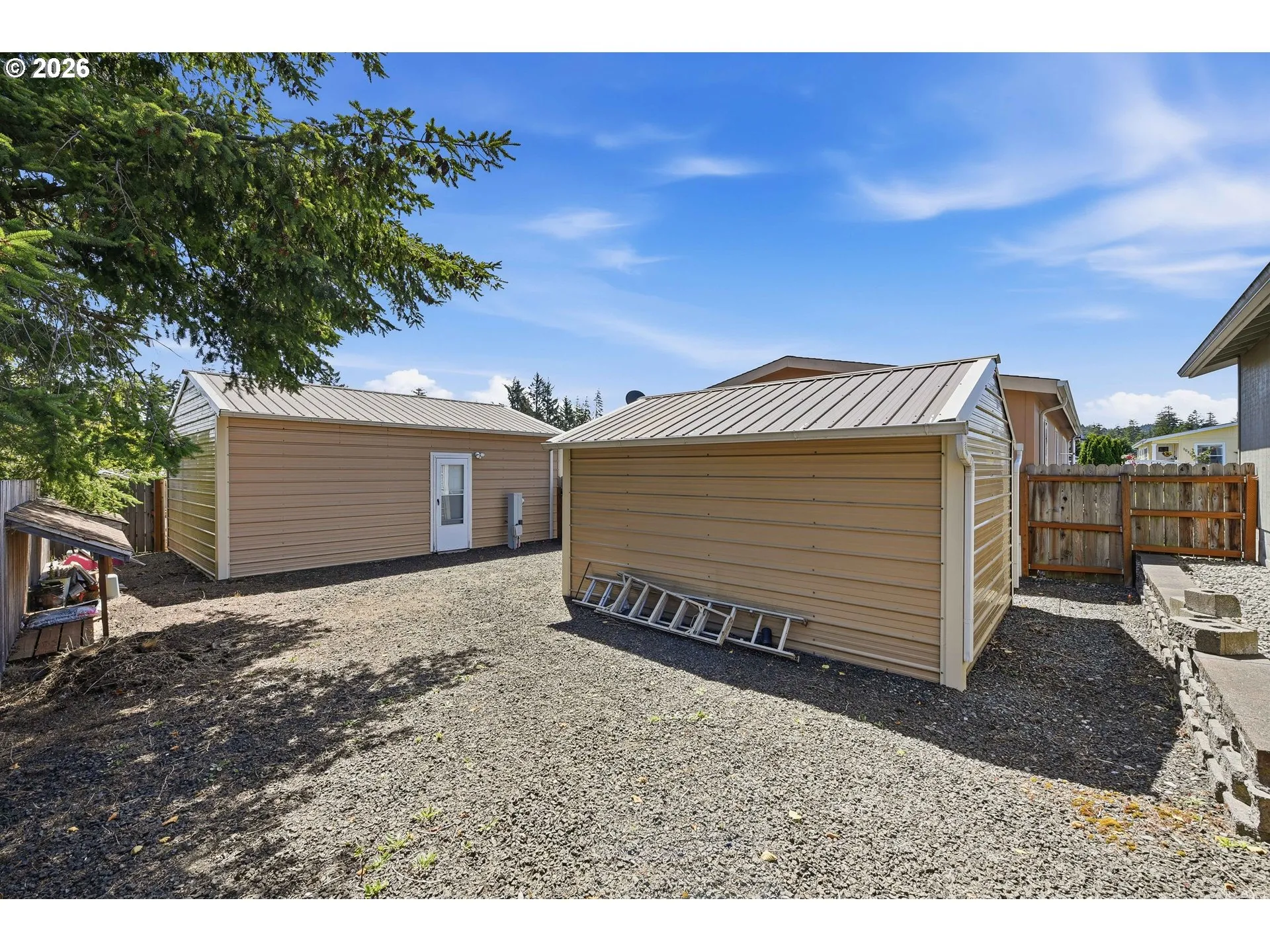 Yard-Fenced
