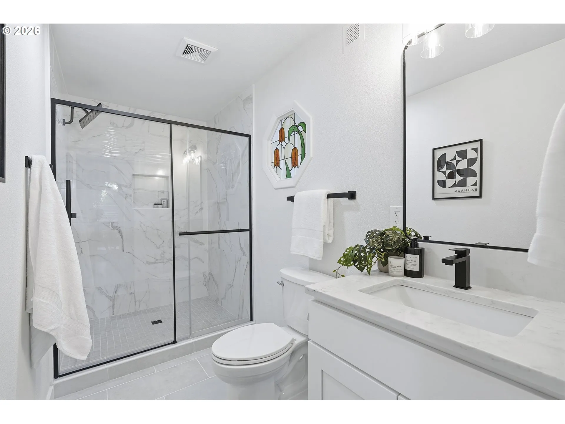Primary Bedroom-Attached Bathroom