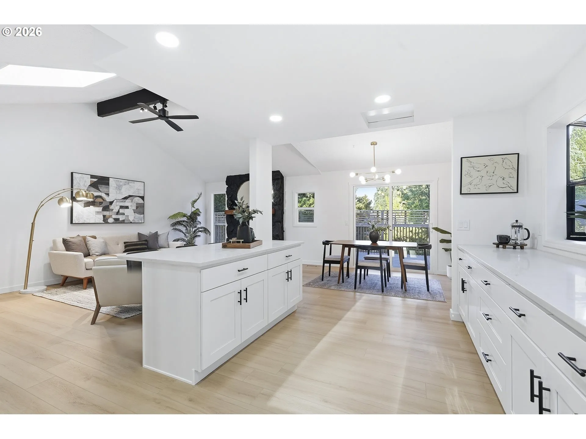 Kitchen/Dining Room
