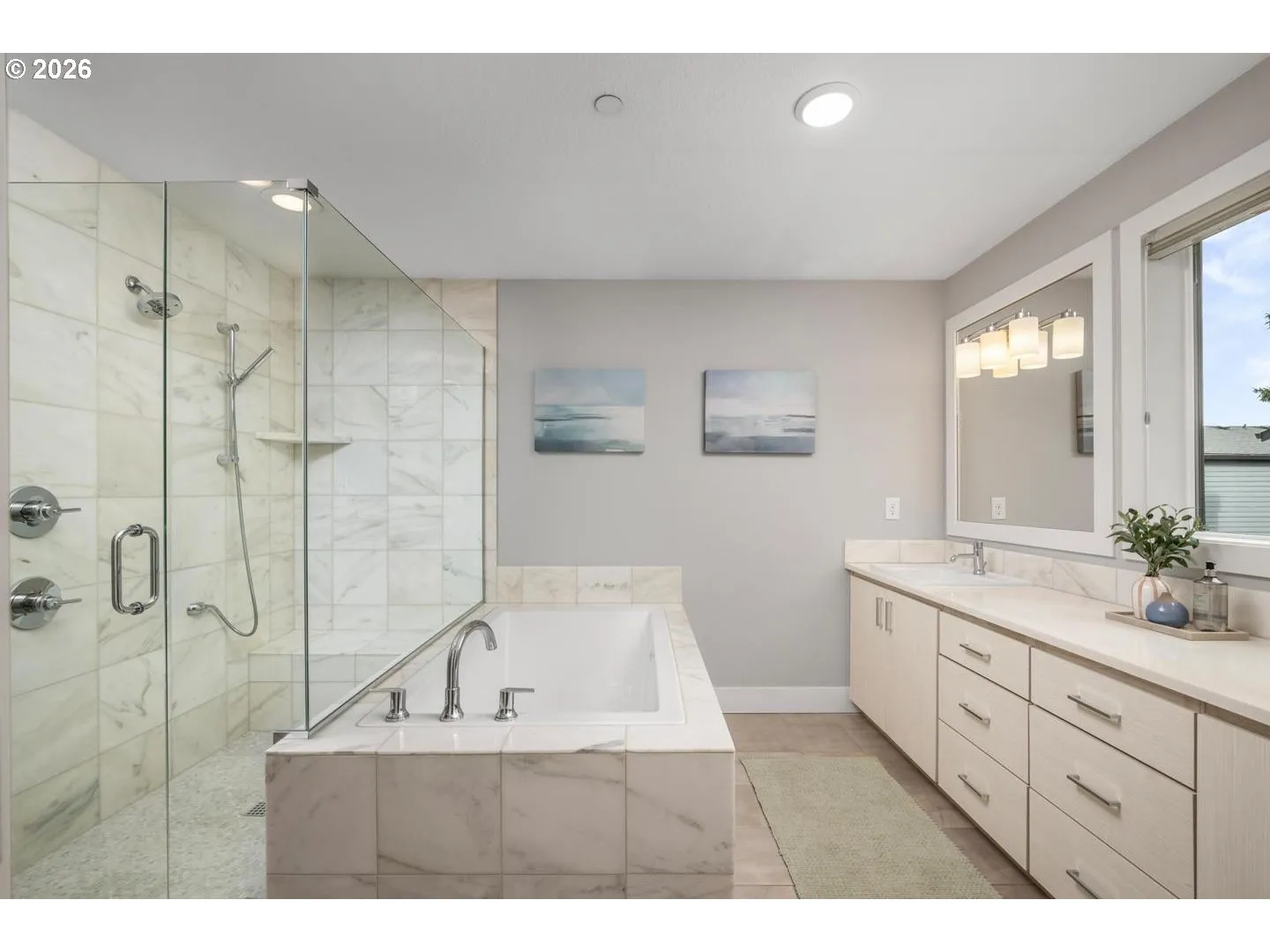 Bathroom, Attached