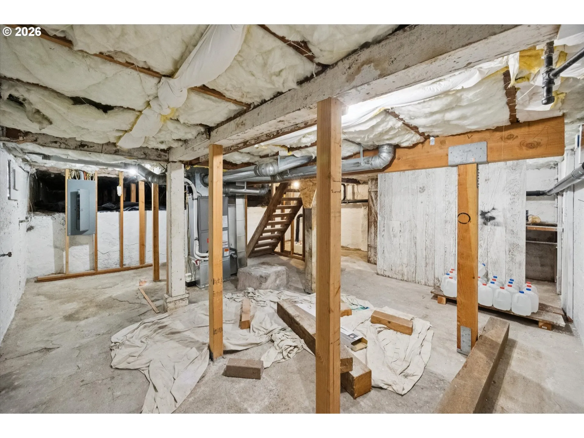 Basement-Unfinished