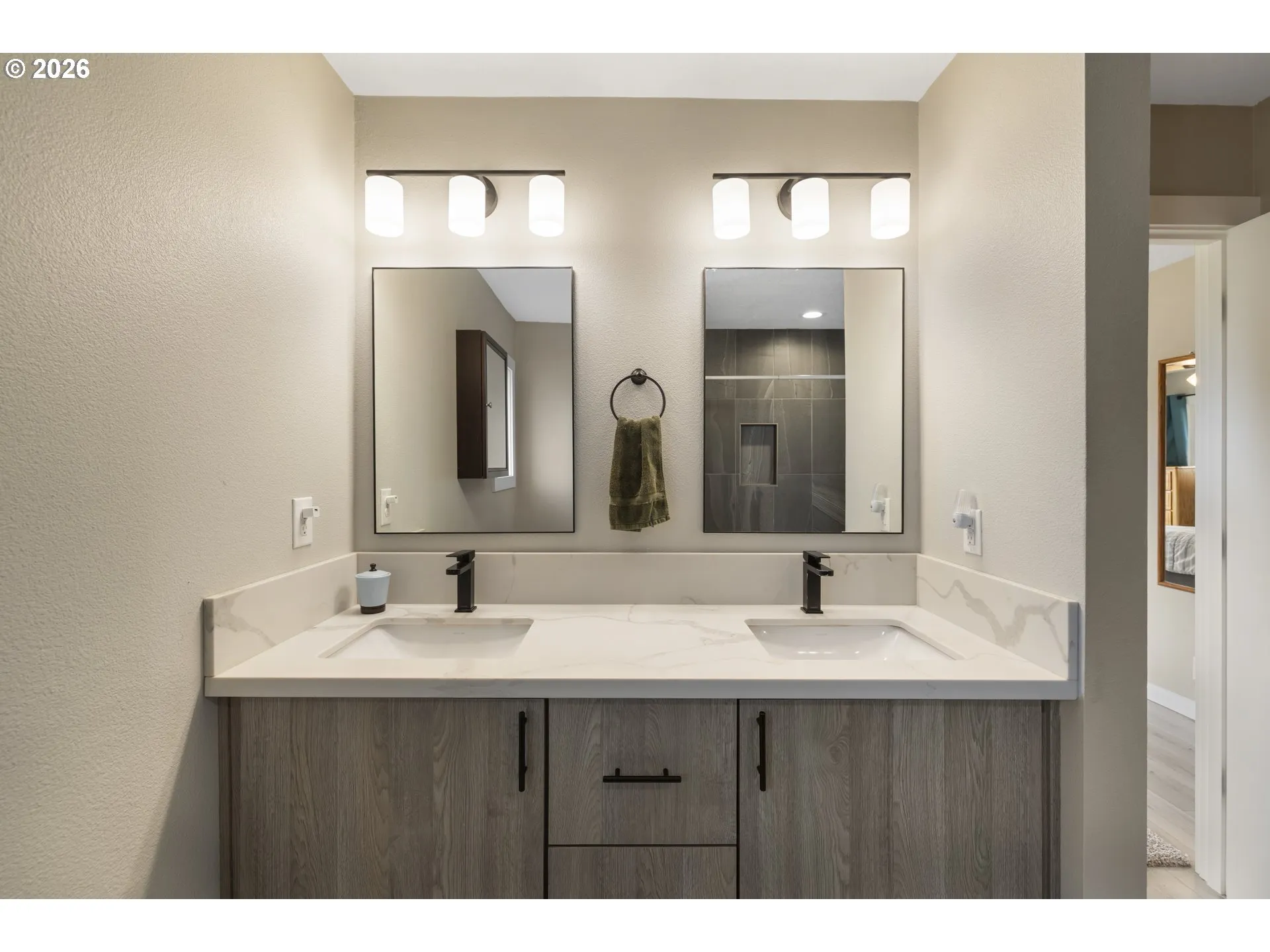 Primary Bedroom-Attached Bathroom