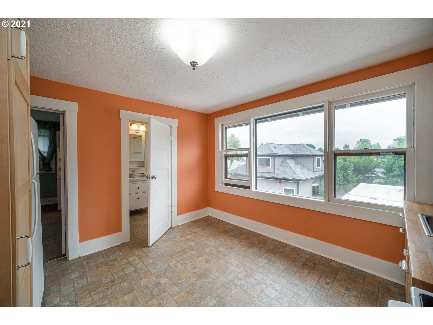 Bedroom-Upper