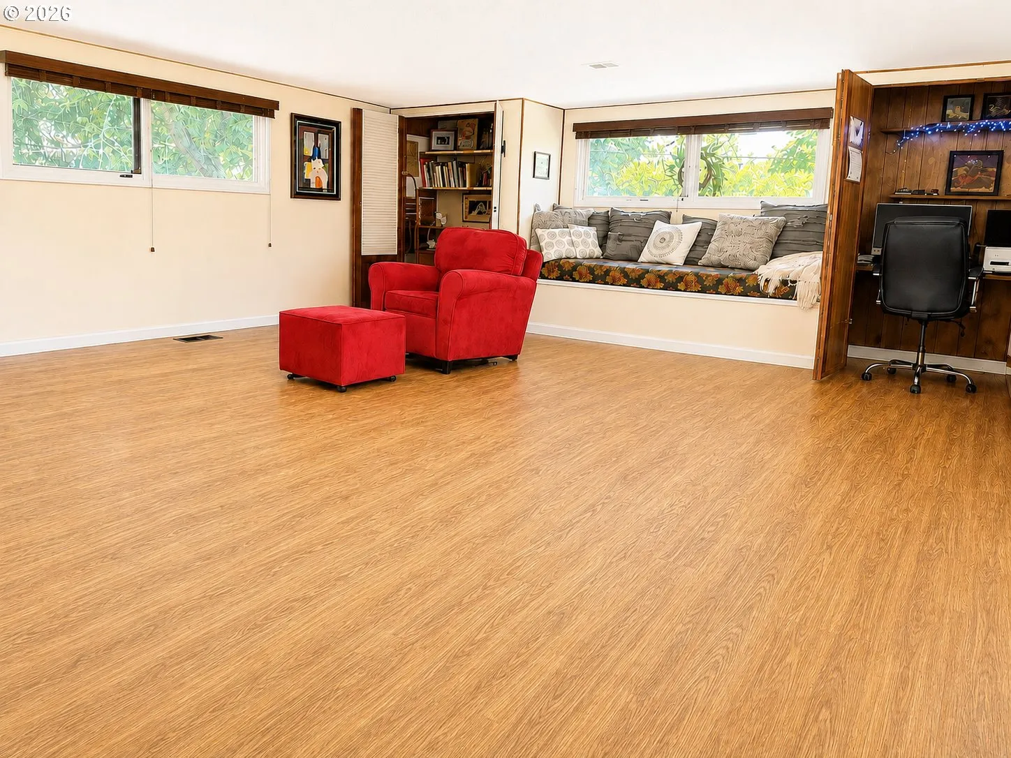 Family Room-Upper