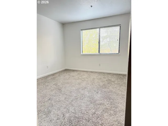 Bedroom, Primary