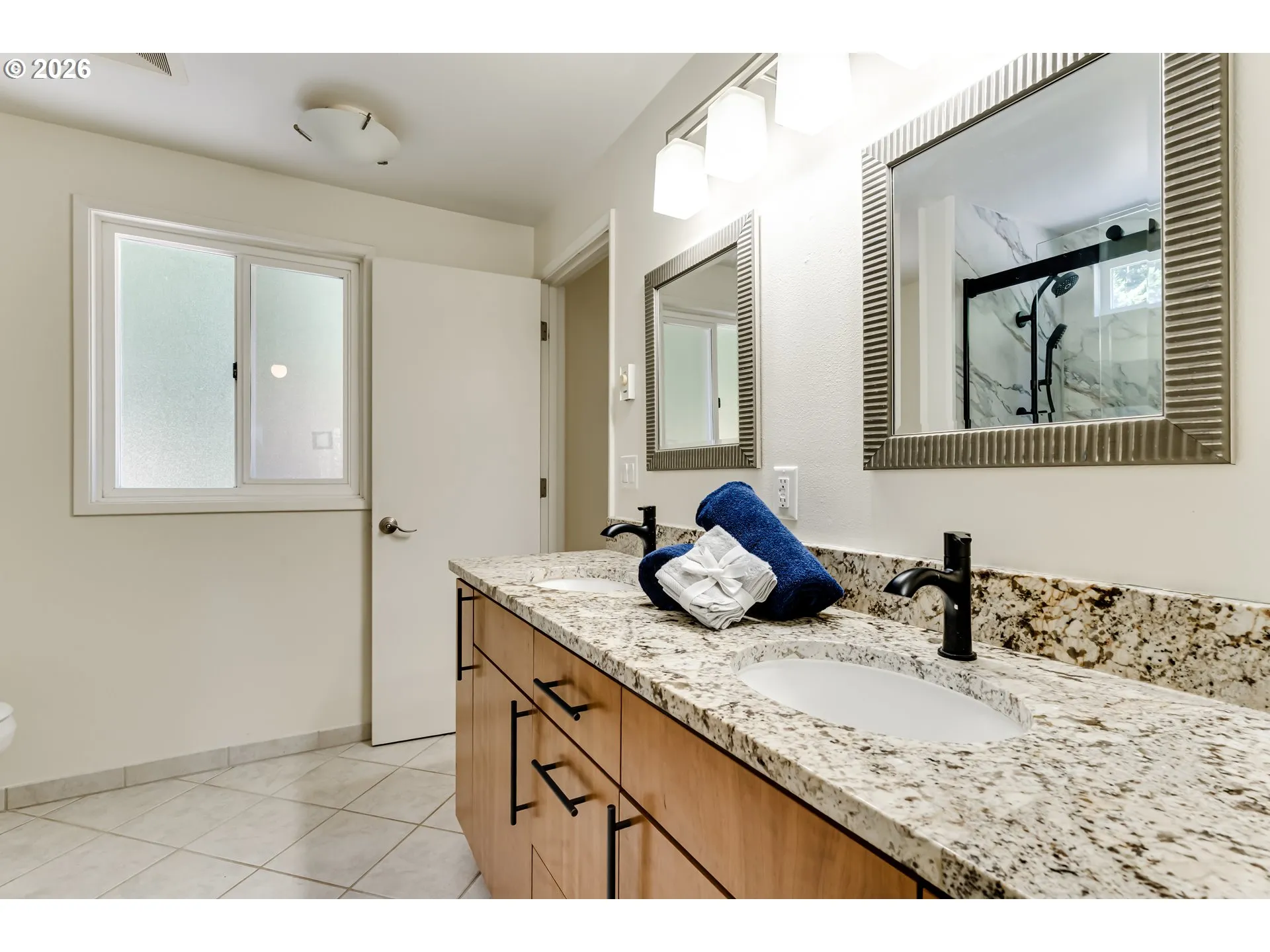 Bathroom-Jack and Jill