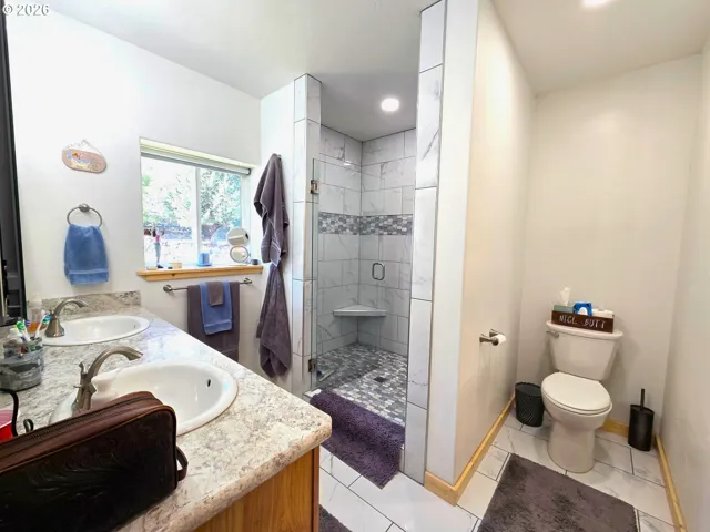 Primary Bedroom-Attached Bathroom