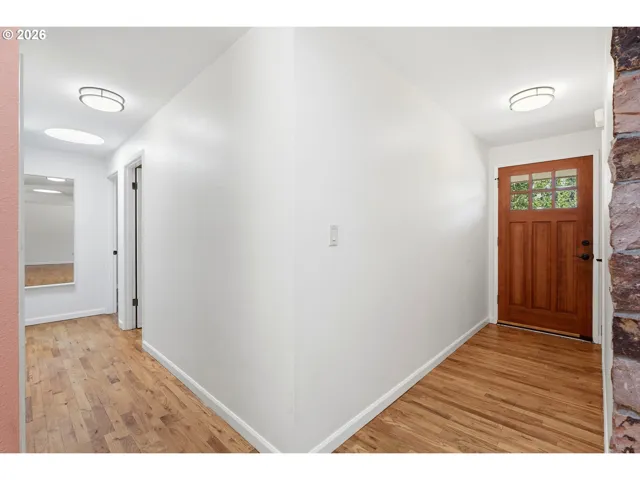 Entrance/Foyer