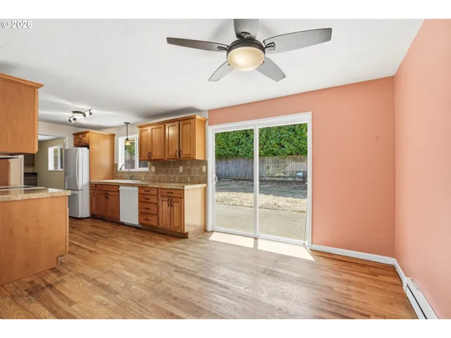 Kitchen/Dining Room-Ceiling Fan