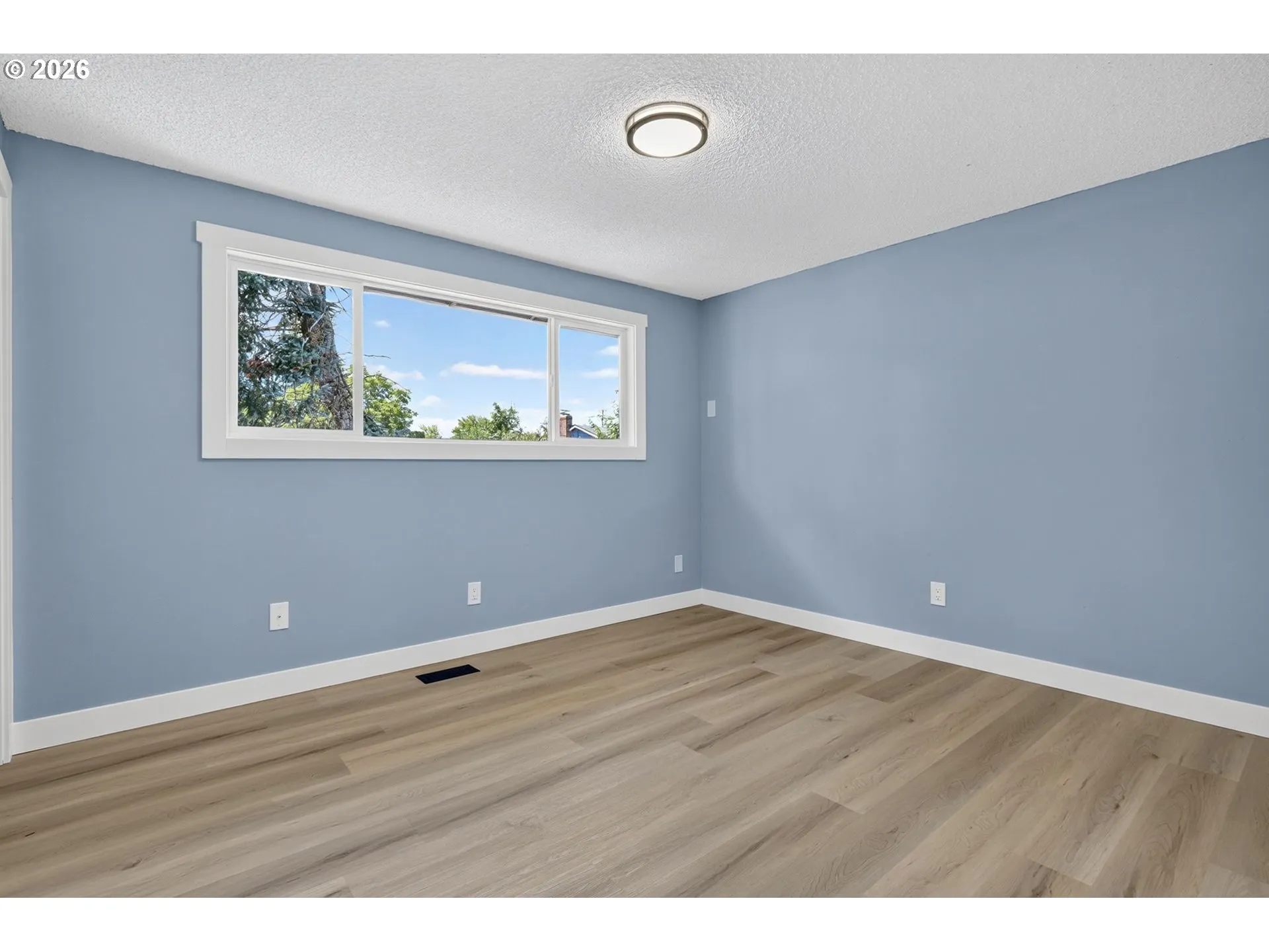 Primary Bedroom-Main