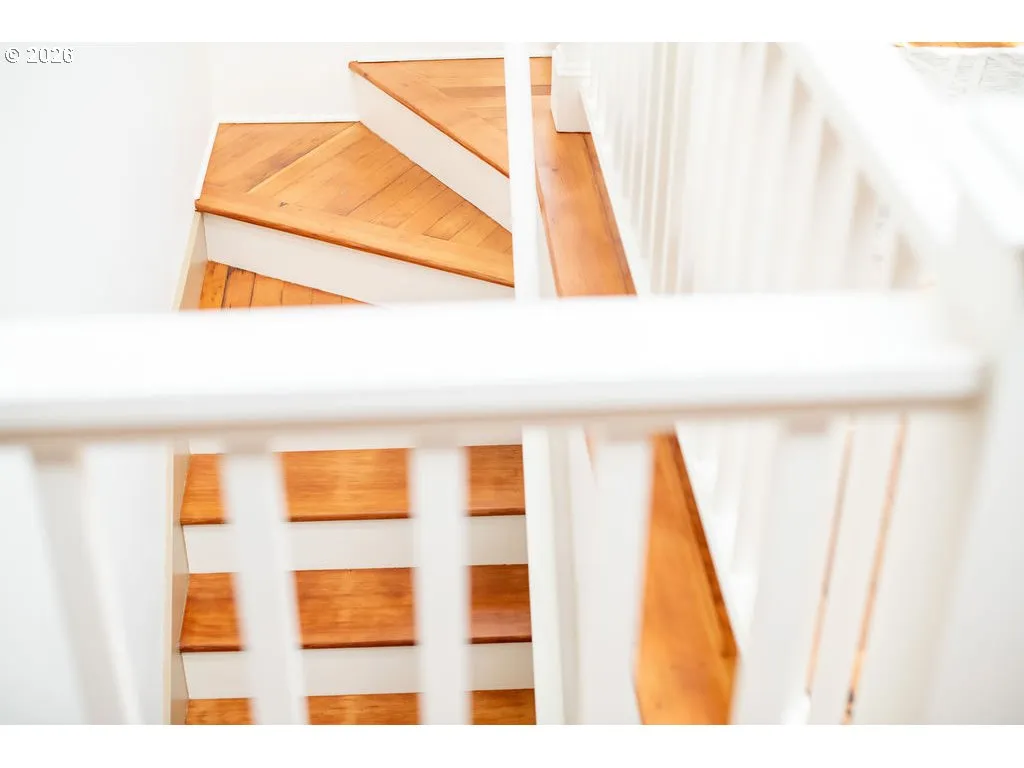 Staircase-To Upper Level