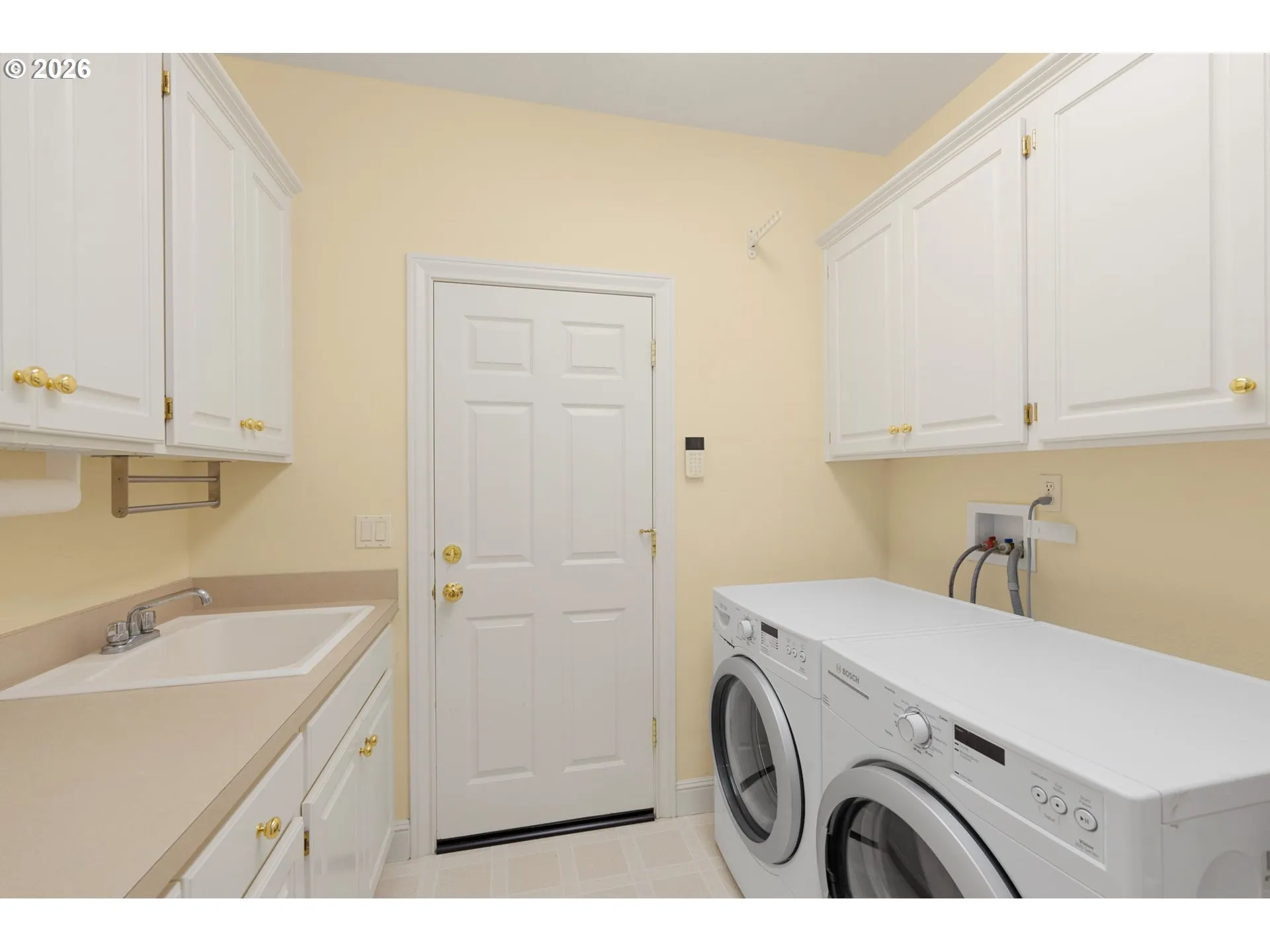 Laundry-Main