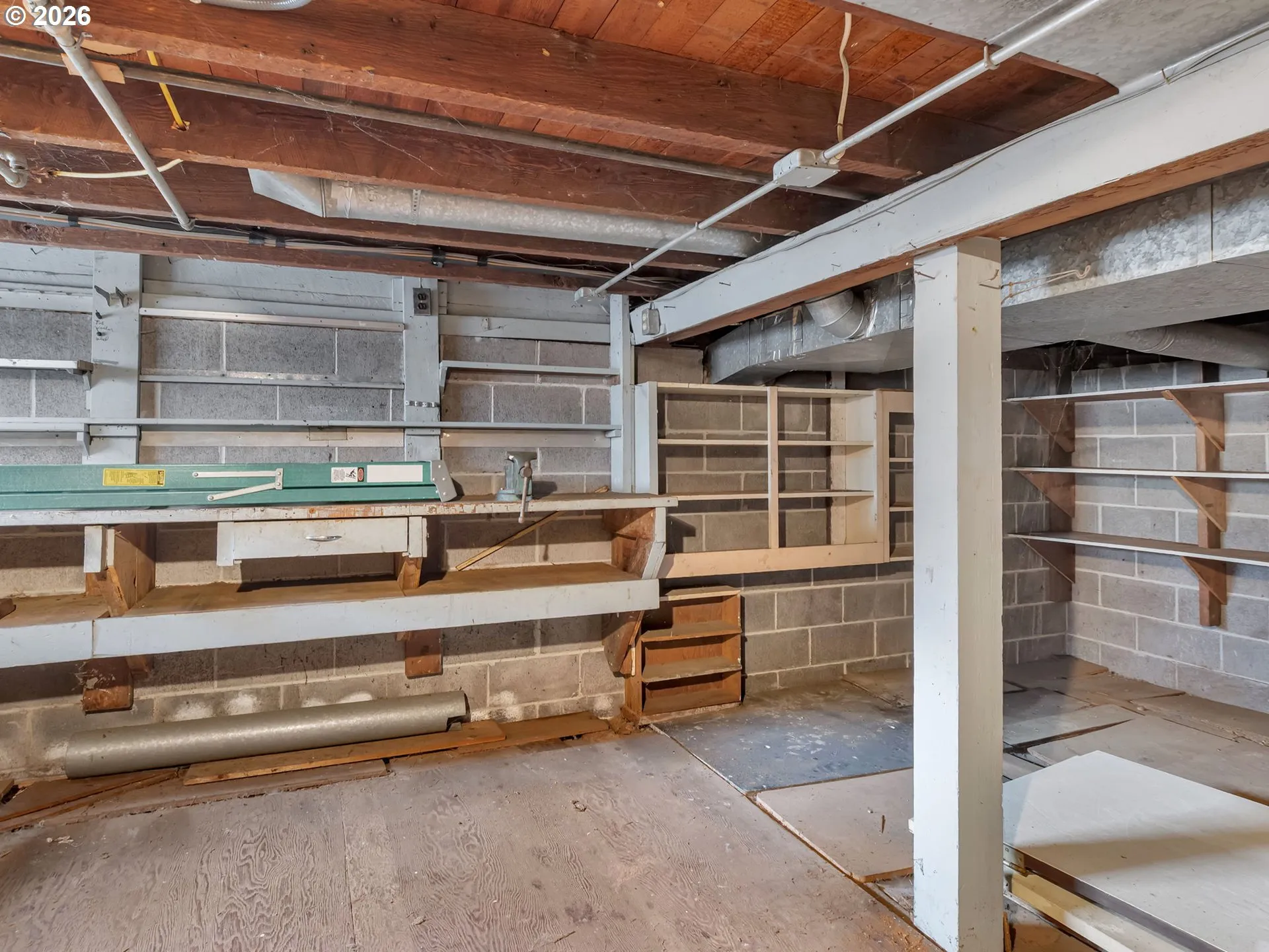 Basement-Unfinished