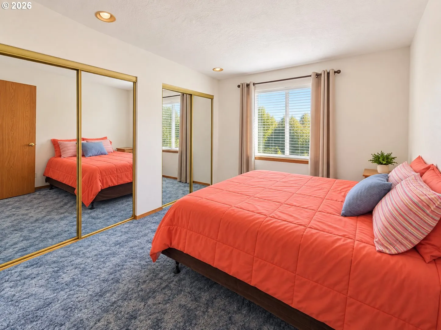 Bedroom-Main