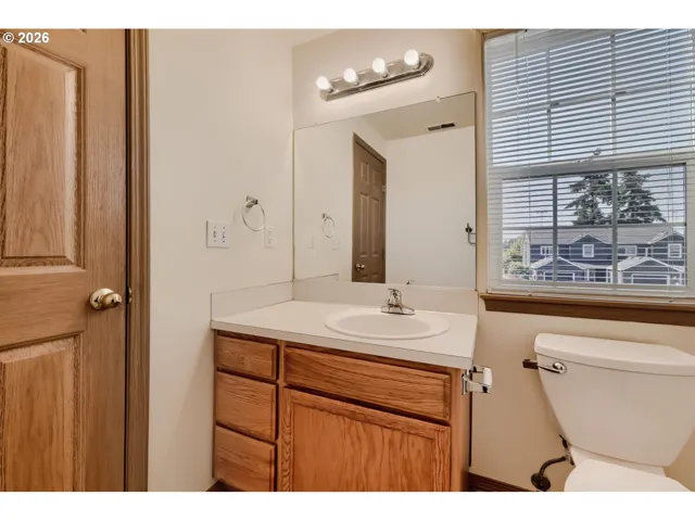 Bathroom, Attached