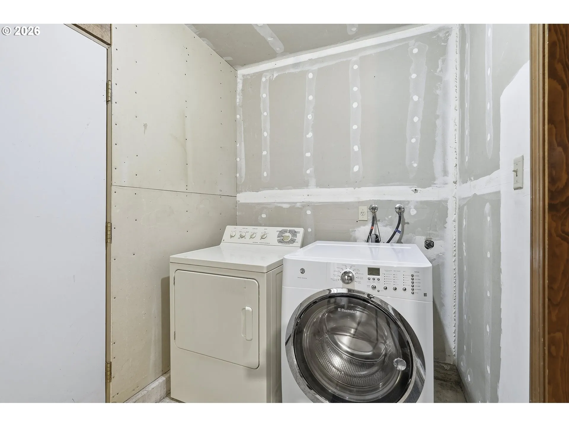 Laundry-Main
