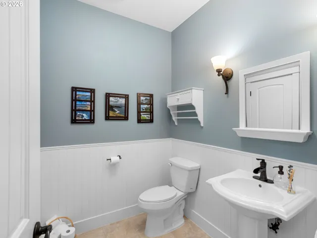 Partial Bath-Main