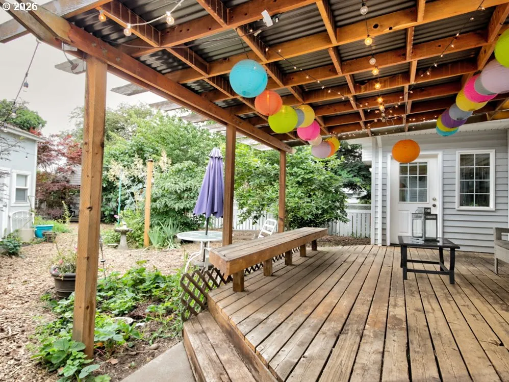Deck