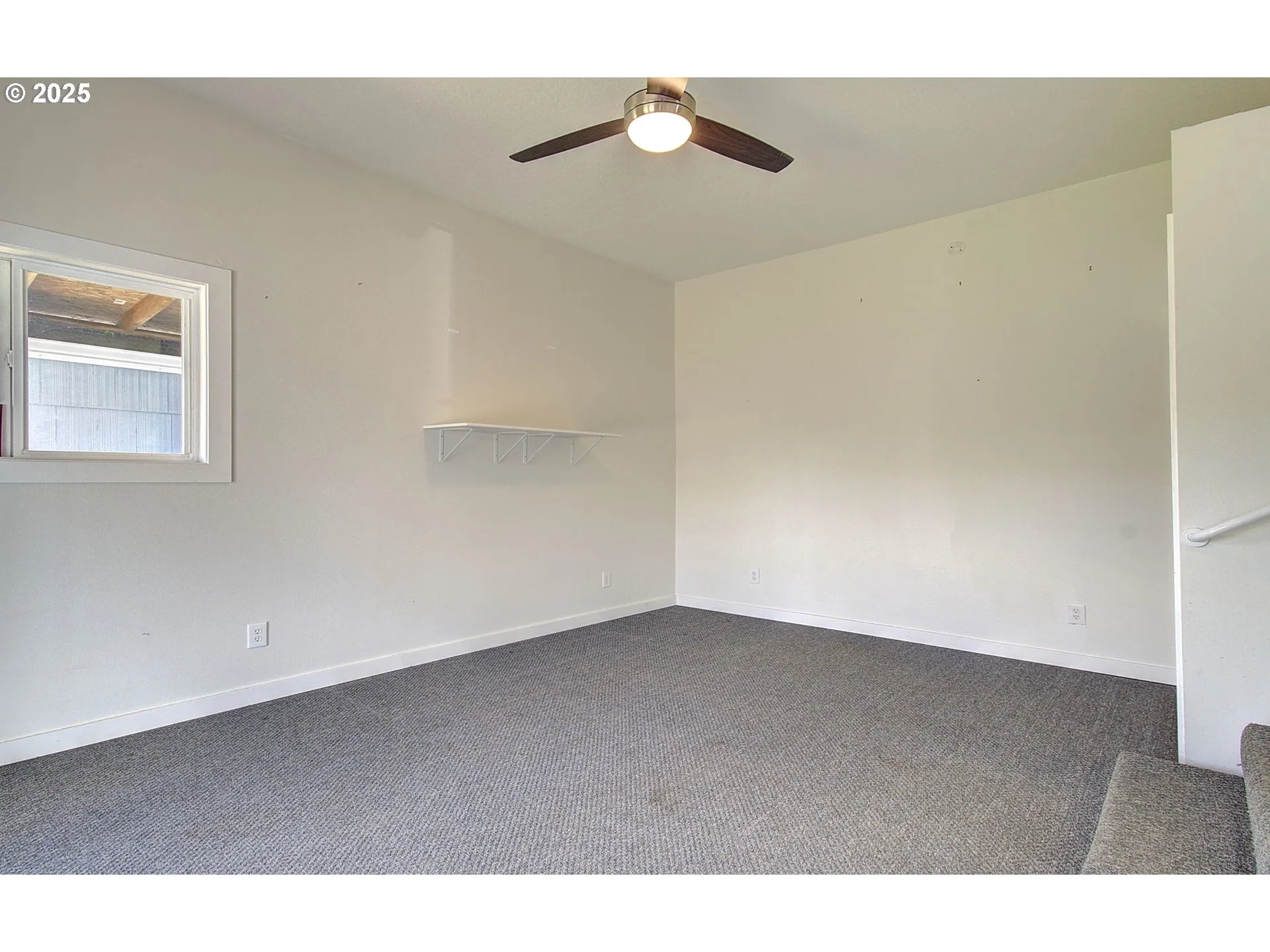 Bonus Room-Ceiling Fan