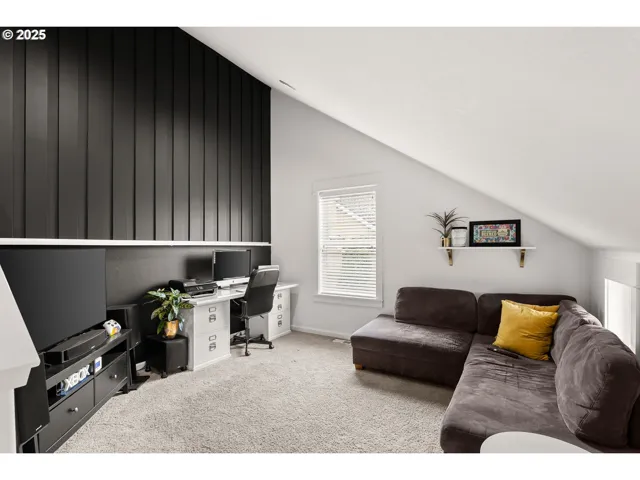 Bonus Room-Upper