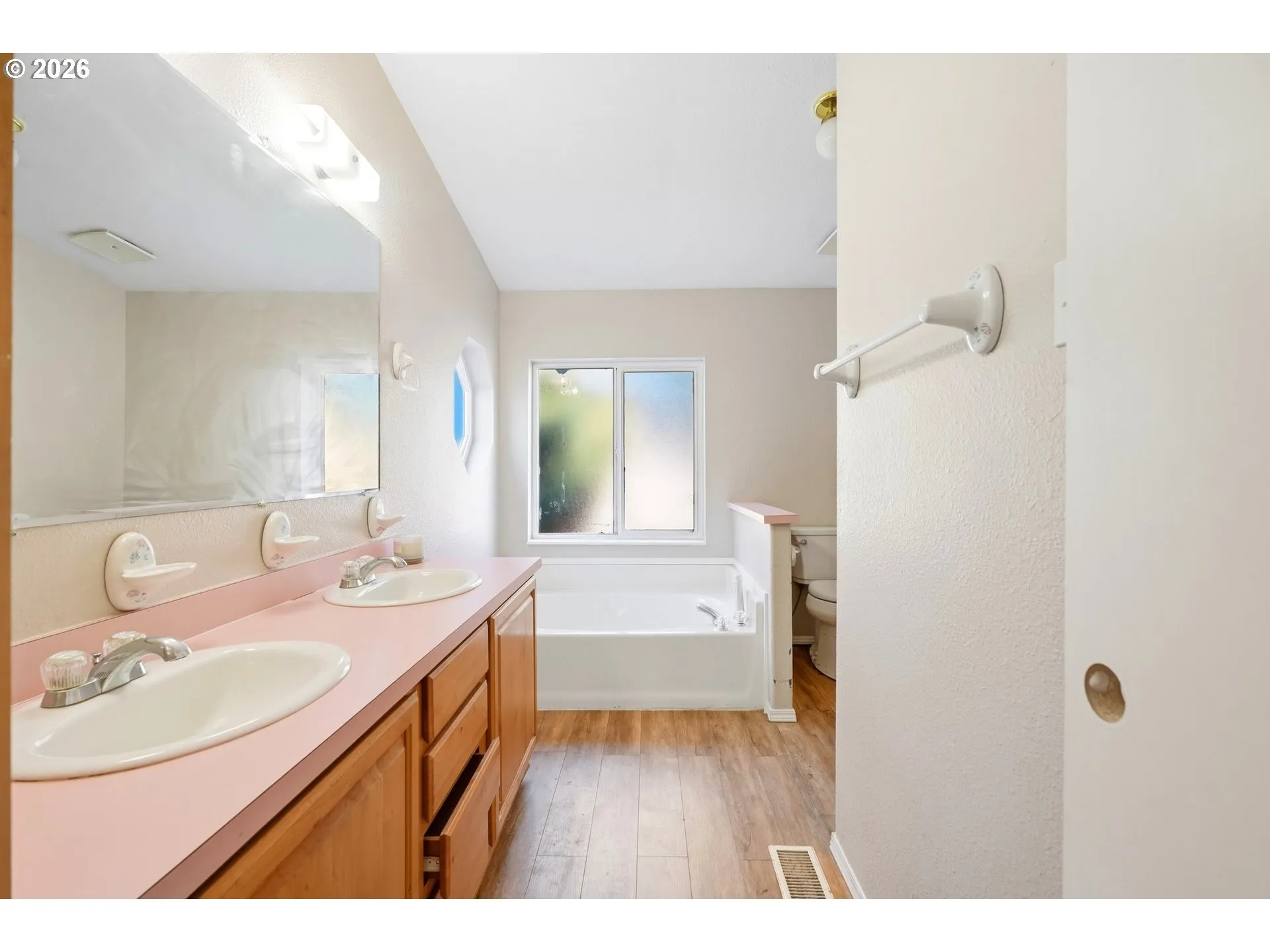 Owner's Suite Bathroom-Full Bathroom