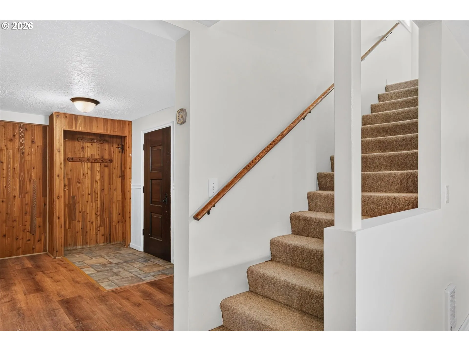 Entrance/Foyer