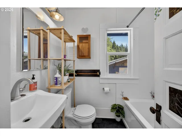 Bathroom-Main