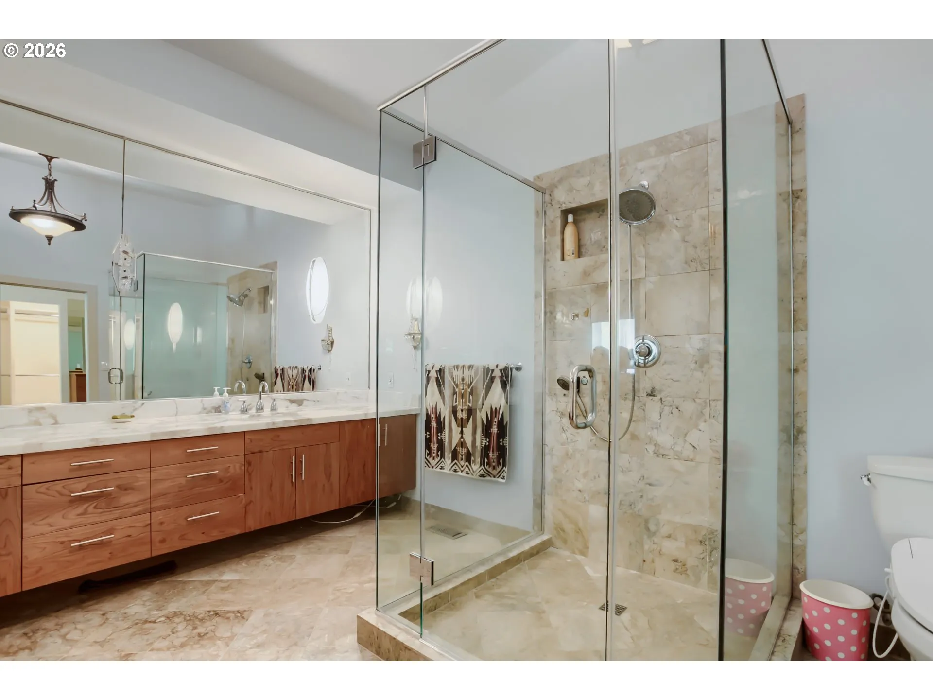 En Suite Bathroom-Upper