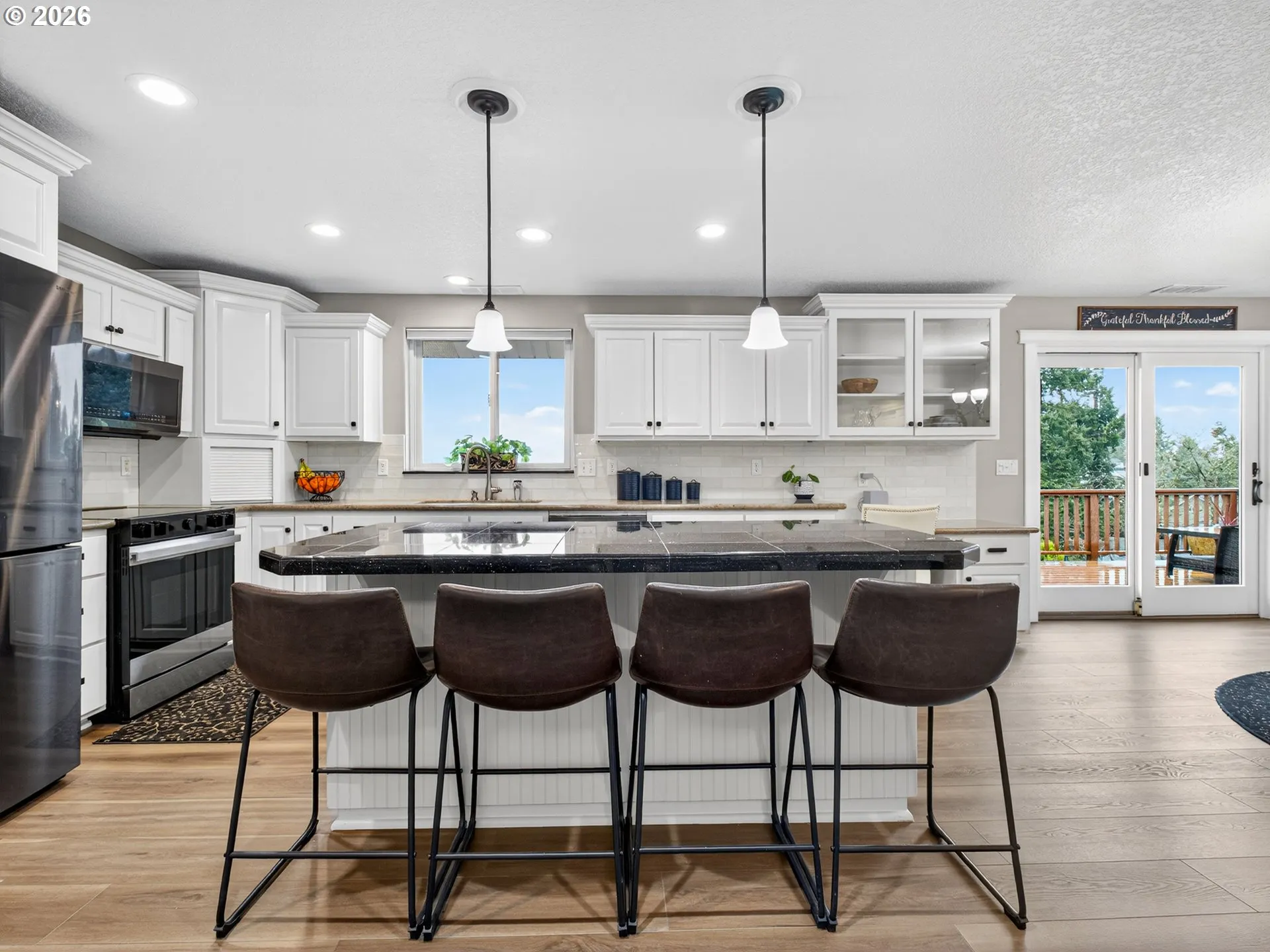 Kitchen-Island