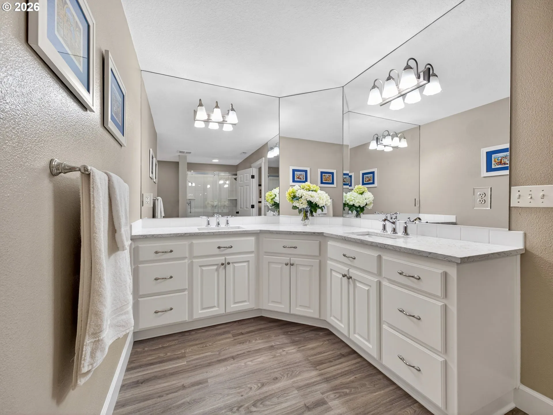 Bathroom, Attached-Double Sinks