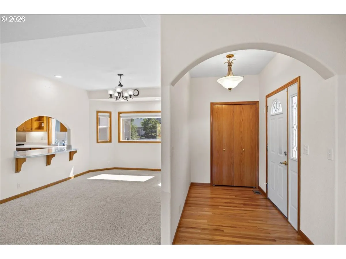 Entrance/Foyer