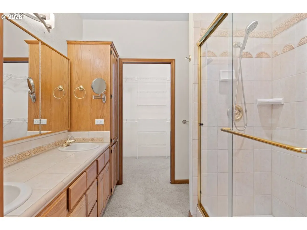 Primary Bedroom-Attached Bathroom