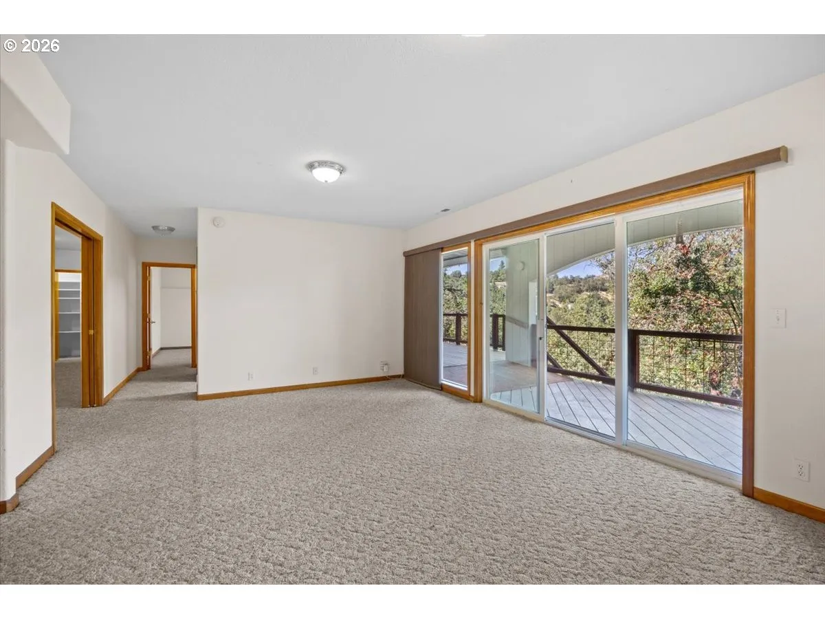 Family Room-Lower