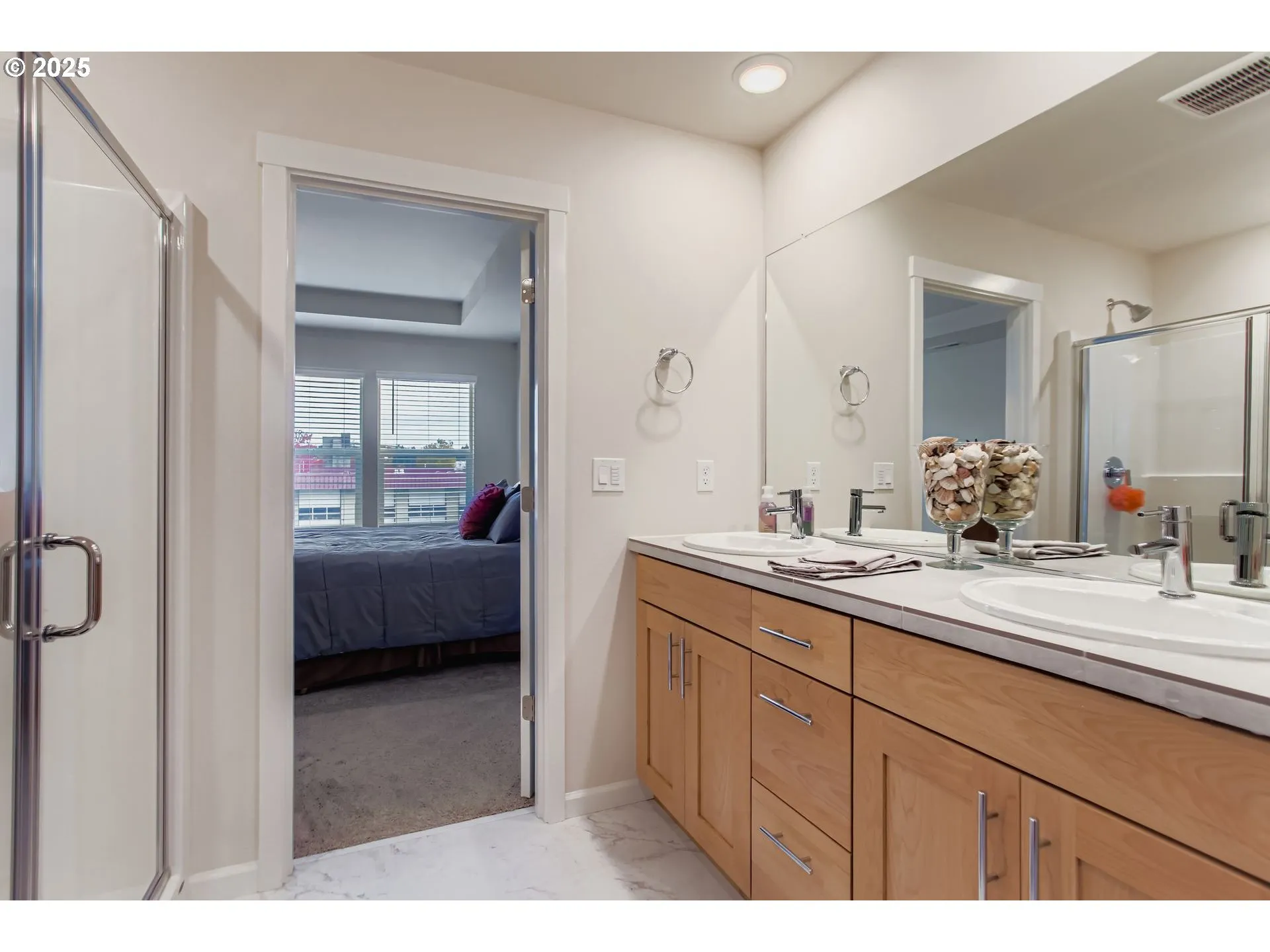 Bathroom, Attached