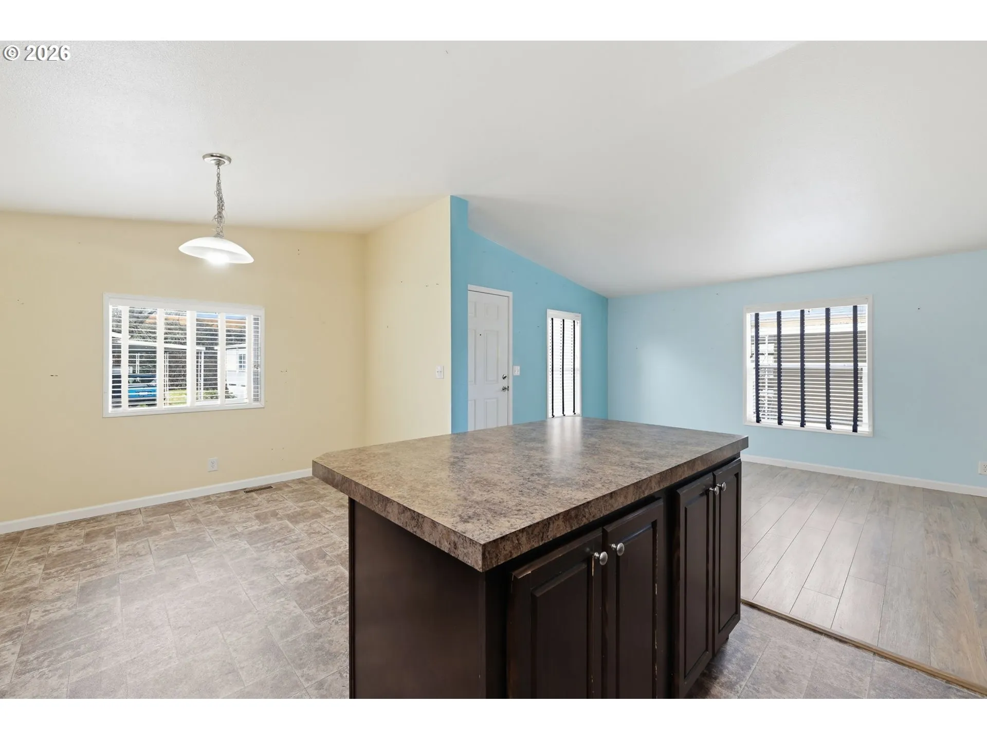 Kitchen-Island
