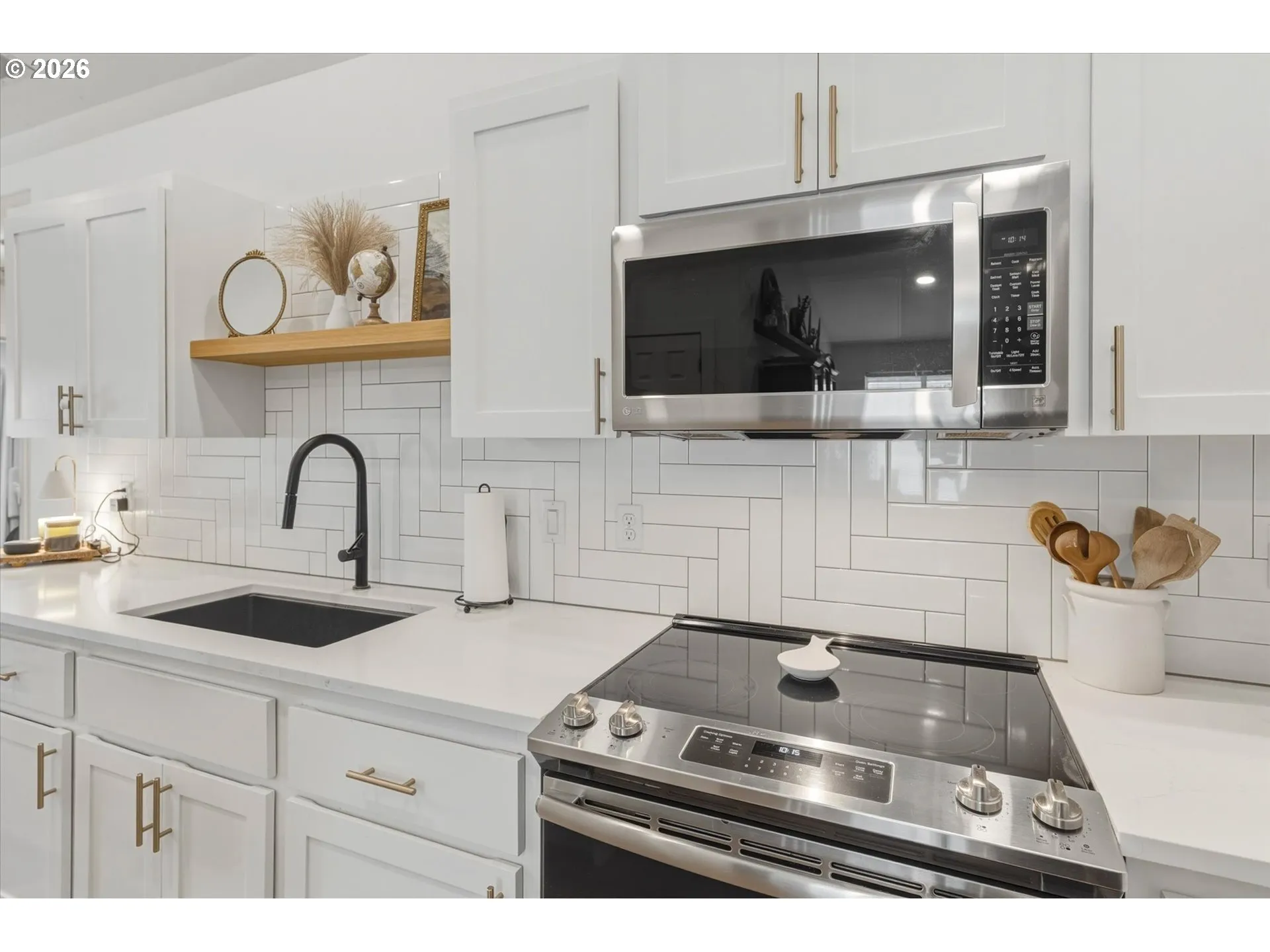 Kitchen-Oven