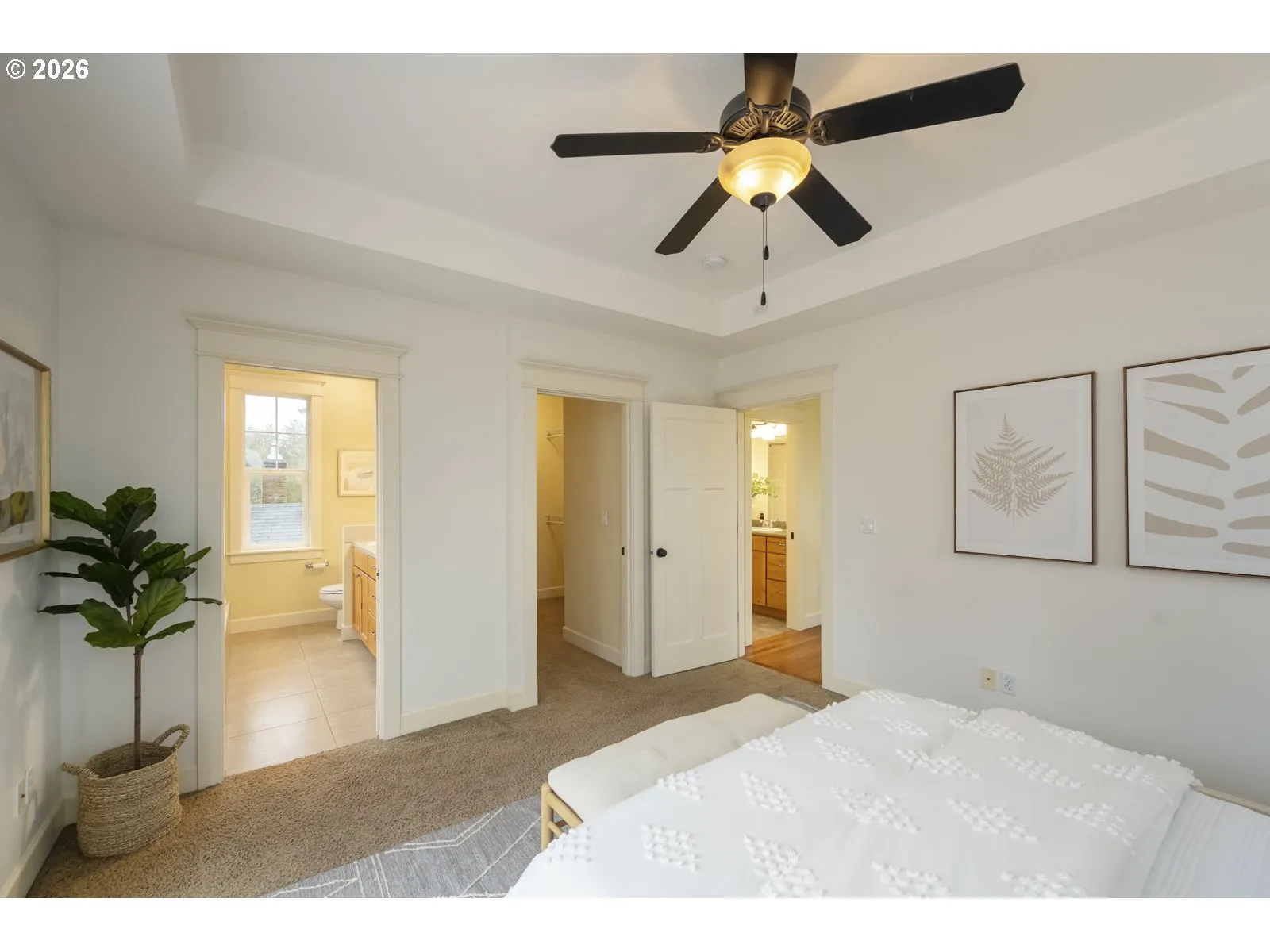 Primary Bedroom-Upper