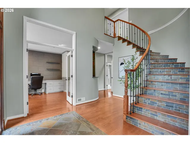 Entrance/Foyer