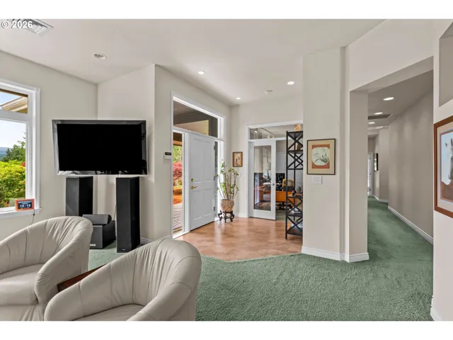 Entrance/Foyer