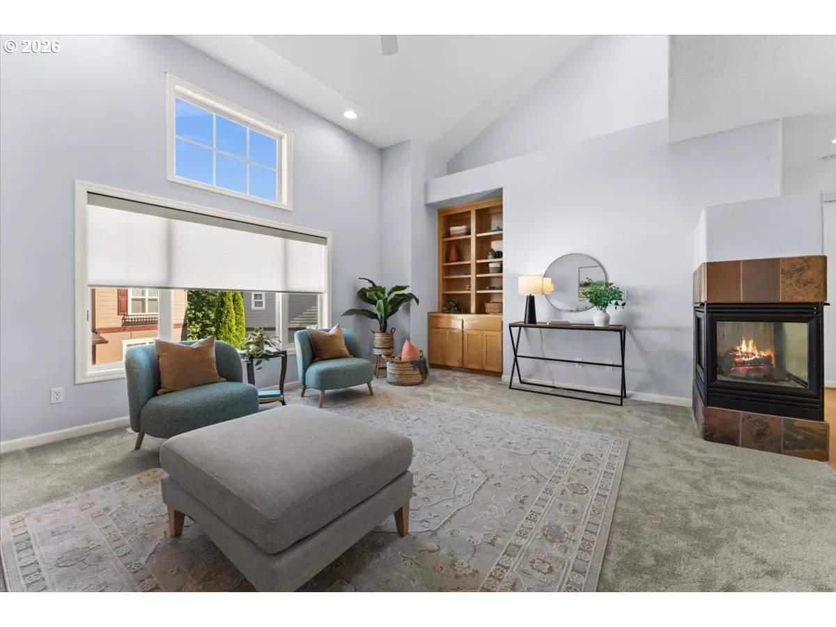 Living Room-Ceiling Fan