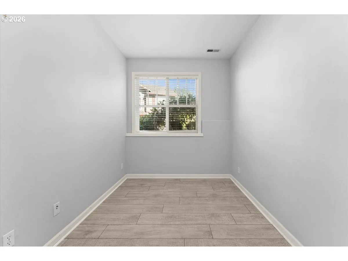Bedroom-#2 Lower